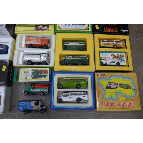 692 - Eight Corgi vehicles and sets, buses and commercial vehicles, boxed