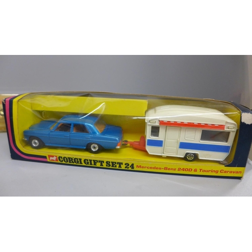 703 - A Matchbox Speedkings 'Barracuda' model car, a Roadsterz Street Machine, Corgi Ford Contina police c... 