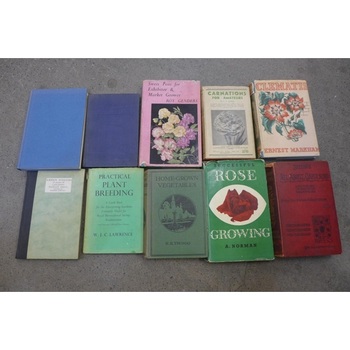 718 - A collection of gardening related books