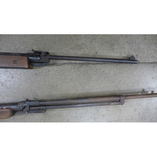 788 - A modern 322 air rifle and a Hungarian air rifle