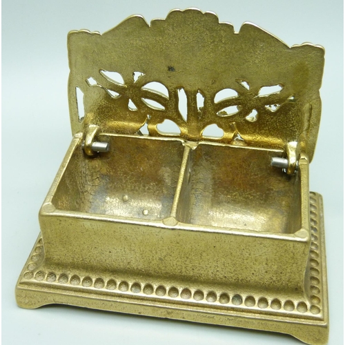 819 - An Art Nouveau style cast brass stamp box