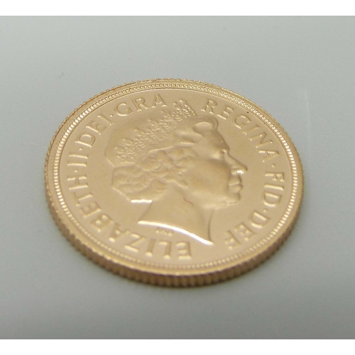 893 - A 2015 gold sovereign