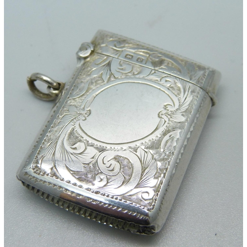 918 - A silver vesta case, Birmingham 1916