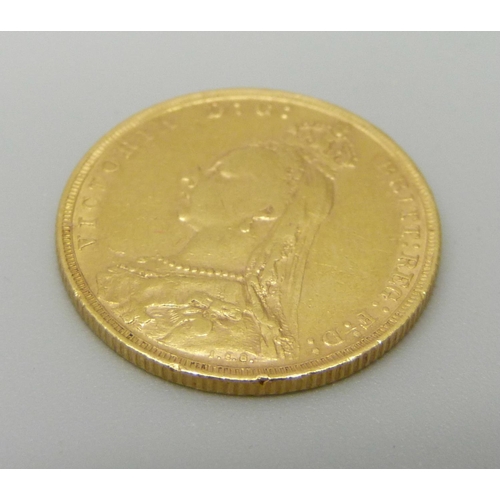 923 - A rare Victorian 1892 gold full sovereign