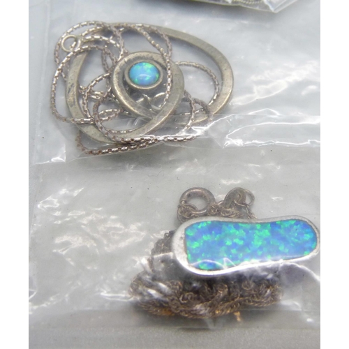 927 - Silver and synthetic opal set jewellery and other silver jewellery