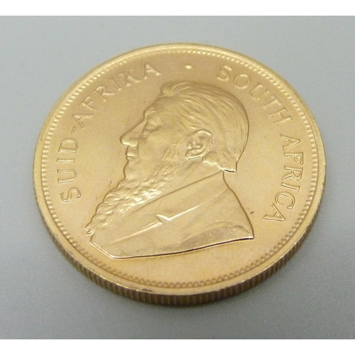 974 - A 1990 gold Krugerrand