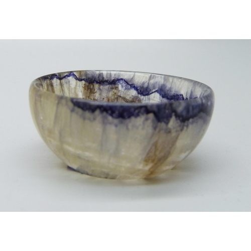 996 - A small Blue John bowl, 36mm diameter