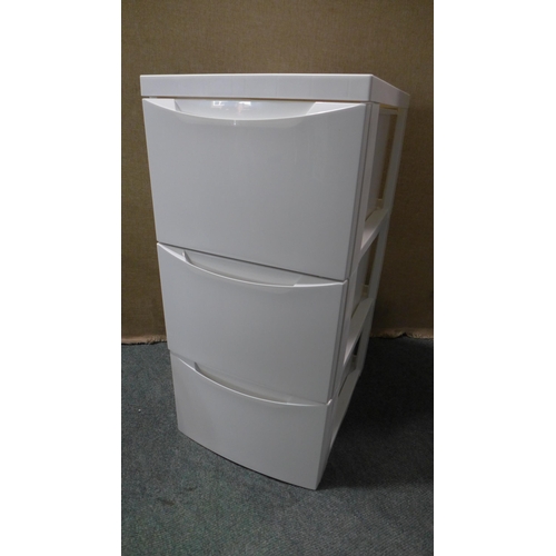 3027 - White plastic three drawer storage unit