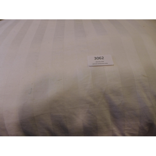 3062 - Two Hotel Grand Down Roll Jumbo Pillows (290-228) * This lot is subject to VAT