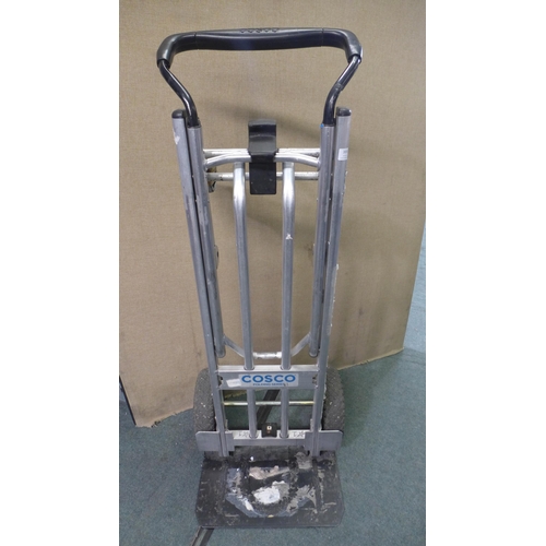 3065 - Cosco 3 In 1 Hand Truck (model:- 12243ASB1O) (290-44) * This lot is subject to VAT