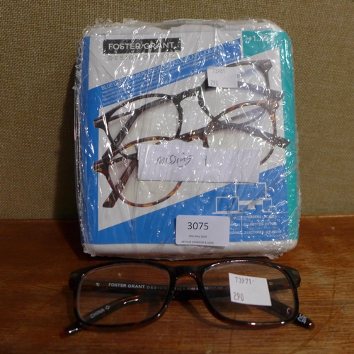 3075 - FGX Bluelight 3084  +1.75 McKay Glasses (290-108) * This lot is subject to VAT