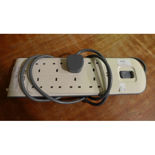 3095 - Belkin 8-Way Socket Surge Protector Extention Lead (290-197) * This lot is subject to VAT