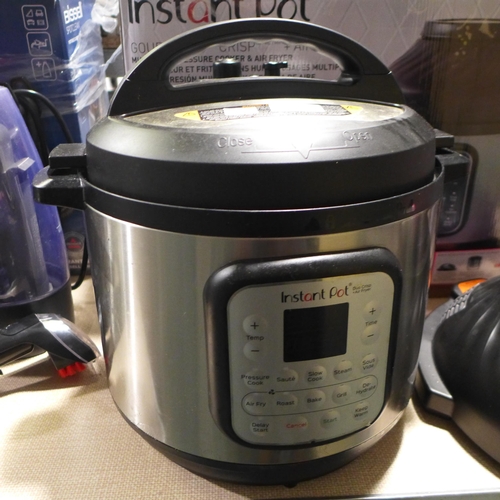 3149 - Instant Pot Gourmet Crisp Airfryer, original RRP £129.99 + VAT (290-265) * This lot is subject to VA... 