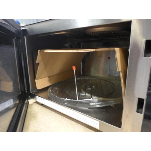 3170 - Panasonic Combi Microwave (model:- NN-CT56JBBPQ) (290-111) * This lot is subject to VAT