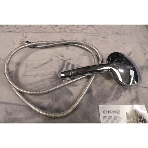 3172 - Waterpik Powerpulse Shower Head and Hose and Paramount Bath Mat (24cm x 36cm)  (290-97,117) * This l... 