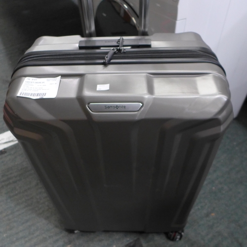 3291 - Samsonite Endure Two Piece Hardside Case Set, original RRP £134.99 + VAT     (289-150) * This lot is... 