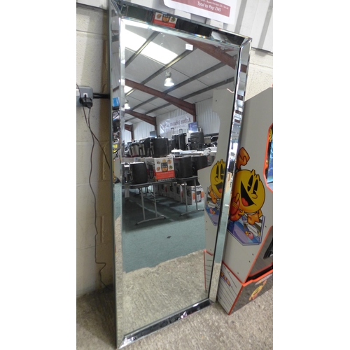 3304 - Luna Leaner Mirror (178cm x 76cm) (290-106) * This lot is subject to VAT