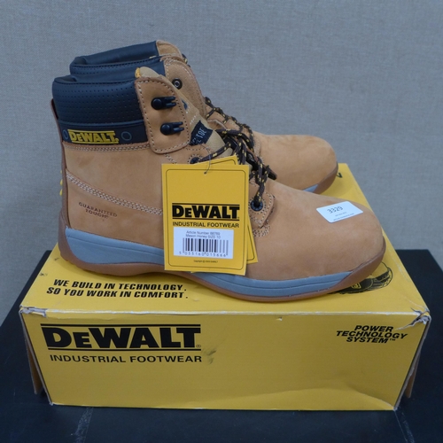 Dewalt mason safety store boots