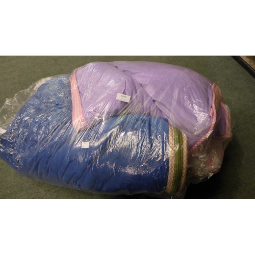 3366 - 2x Mixed Hugfun Sleeping Bag (168cm x 71cm) (290-183) * This lot is subject to VAT