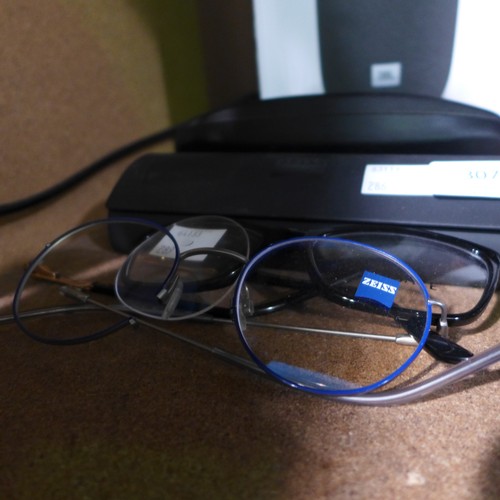 3076 - Zeiss Blue Metal 49X20 Glasses (Damaged Frame) (model:- 22101 401 F/F) (286-47) * This lot is subjec... 