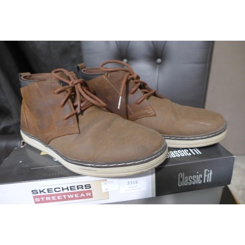 3316 - Pair of Skechers tan boots ( size UK 8)  *This lot is subject to VAT