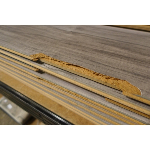 3139 - 2 Packs Of Laminate Flooring (Grey Walnut)  (290-336,340) * This lot is subject to VAT