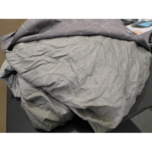 3174 - Natural Earth Double Duvet Set (300TC) (290-98) * This lot is subject to VAT