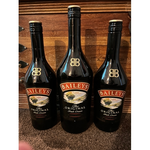 2096B - Baileys Original Irish Cream x 3 bottles ( 2 x 70cl and a 1 litre)