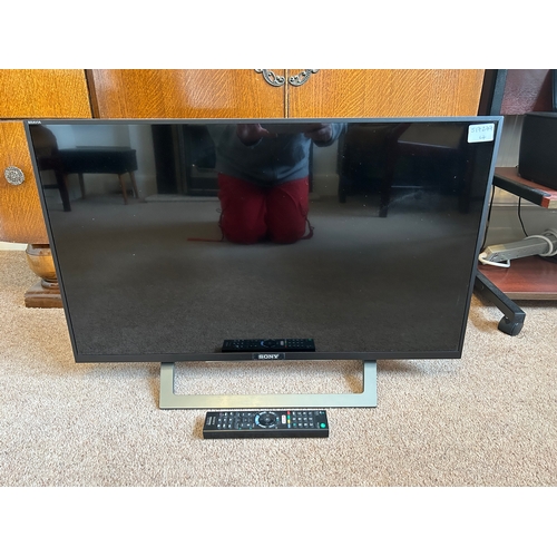 2154B - Sony 32” television KDL-32WD756 with remote