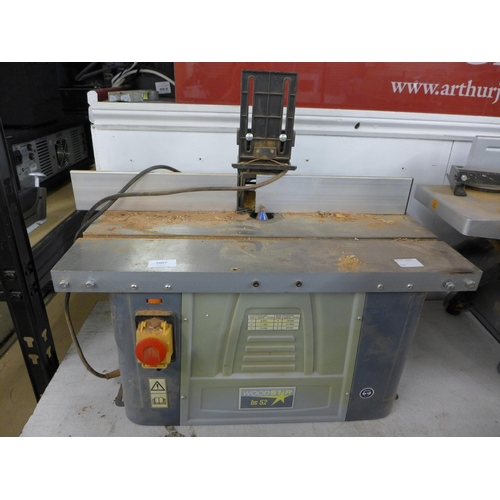 2007 - Woodstar BS52 router