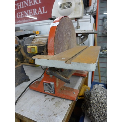 2013 - Axminster table sander 501260