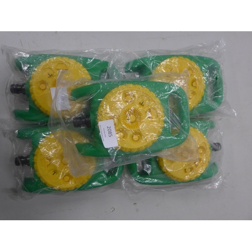 2085 - 5 x children's garden spray heads (attaches to hosepipe) (sealed)