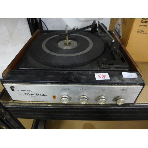 2153 - Fidelity Music Master turntable