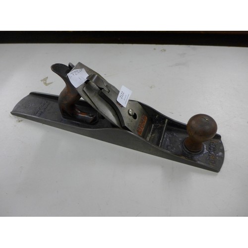 2122 - Record No. 06 Stay-Set Smoothing plane