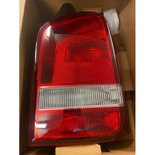 2145 - Volkswagen T5 Rear lamp (twin rear door model)