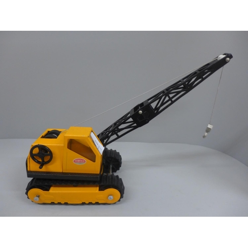 611 - A Tonka model crane, original condition