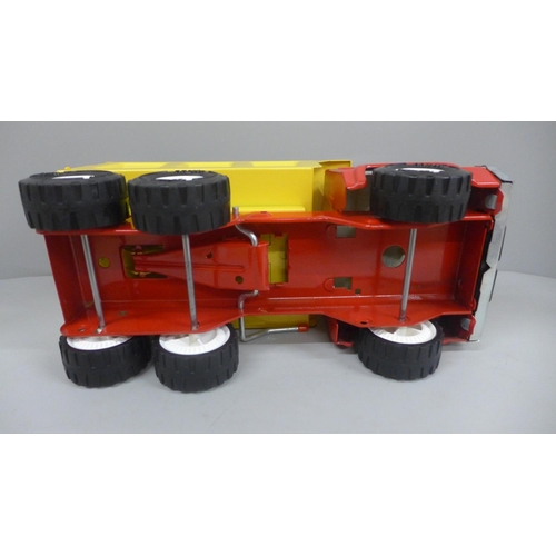 616 - A 1970's Tonka pressed steel model gas turbine tipper truck, original condition