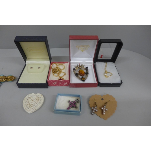 633 - Jewellery including a pair of 9ct gold and stone set earrings, a Monet pendant and chain, a Goldette... 