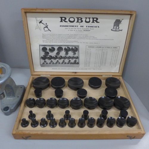 826 - Watchmaker's tools:- a Robur set of watch presses x2