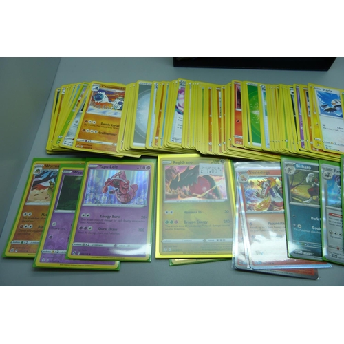 877 - 420 Pokemon cards including 20 holos and black star rare