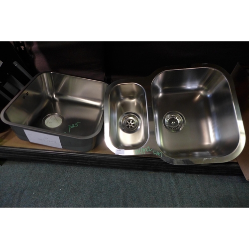 3284 - Metal Sink, original RRP £100 inc. VAT, 1.5 Blanco Sink (394-119,147) * This lot is subject to VAT