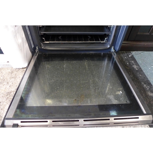 3289 - Bertazzoni Single Electric Oven - Broken Glass Door - (H597xW595xD534), original RRP £749.17 inc. VA... 