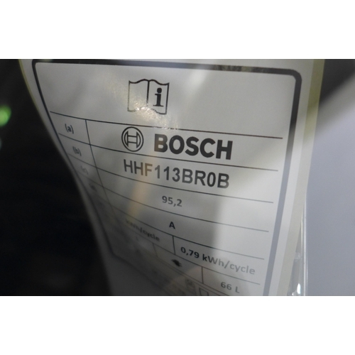 3145 - Bosch Serie 2 Single Oven (H595xW594xD548), original RRP £299.17 inc. VAT - model no.:- HHF113BR0B D... 