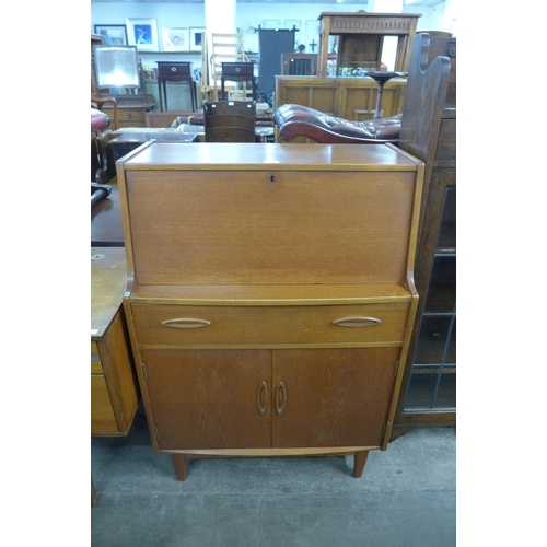 143 - A Jentique teak bureau