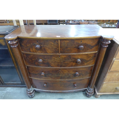 186 - A George IV mahogany bow front chest of drawers