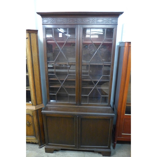 294 - An Edward VII Chippendale Revival mahogany bookcase