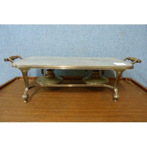 488 - An Elkington warming tray