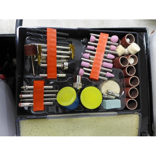 2012 - Plastic tray of tools inc. hammers, screwdrivers etc., and Pro Performance 160w rotary tool - PRT160