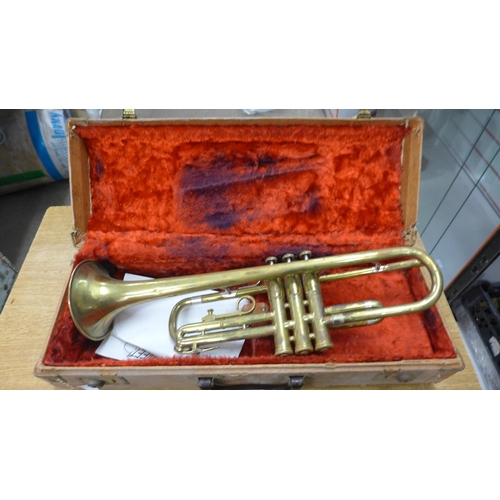 2116 - Trumpet in protective box