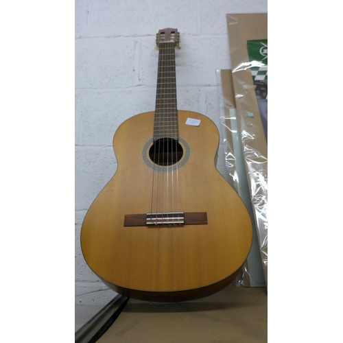 2158 - Yamaha acoustic guitar CG-101MS